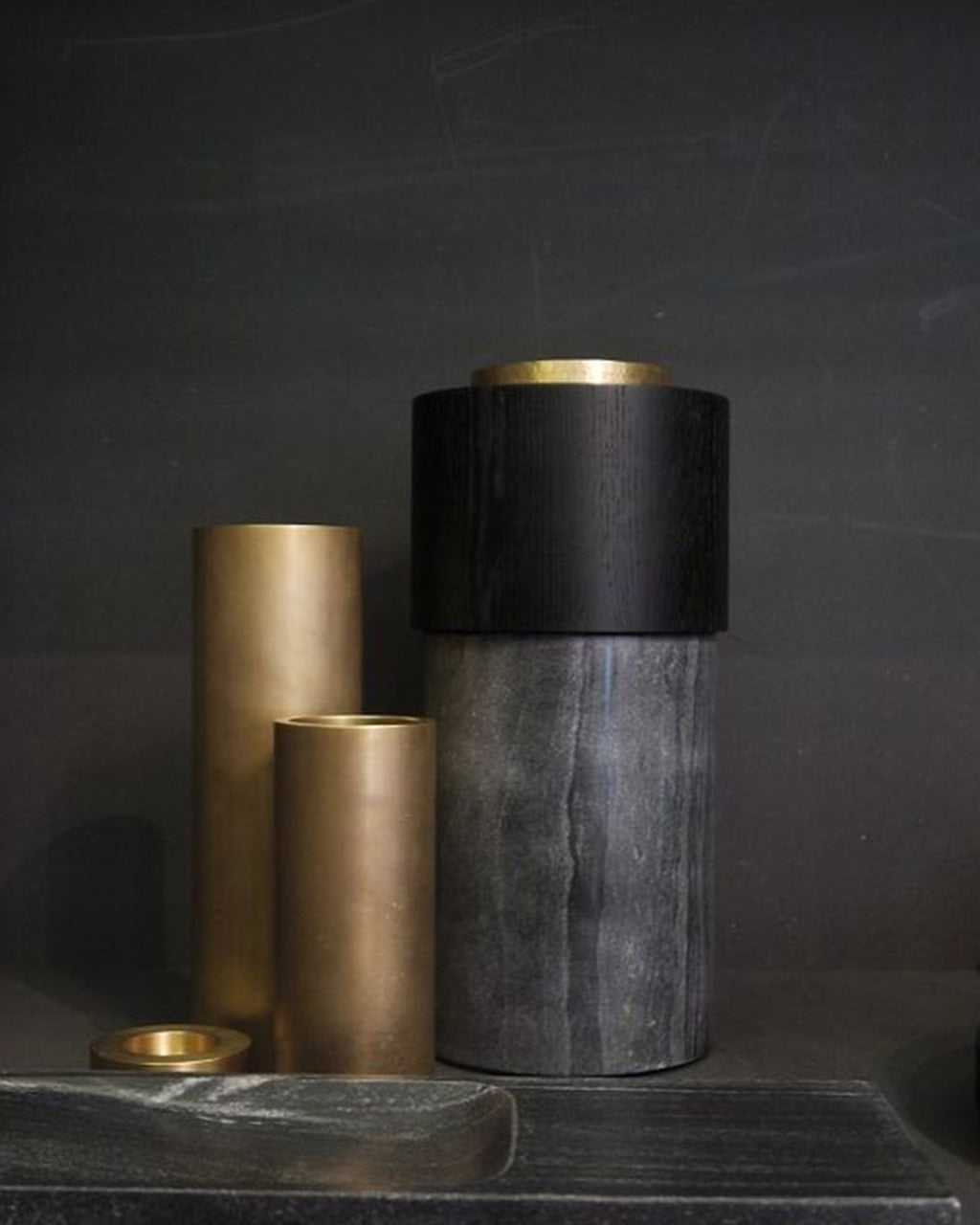 Modern Cylinder Planter