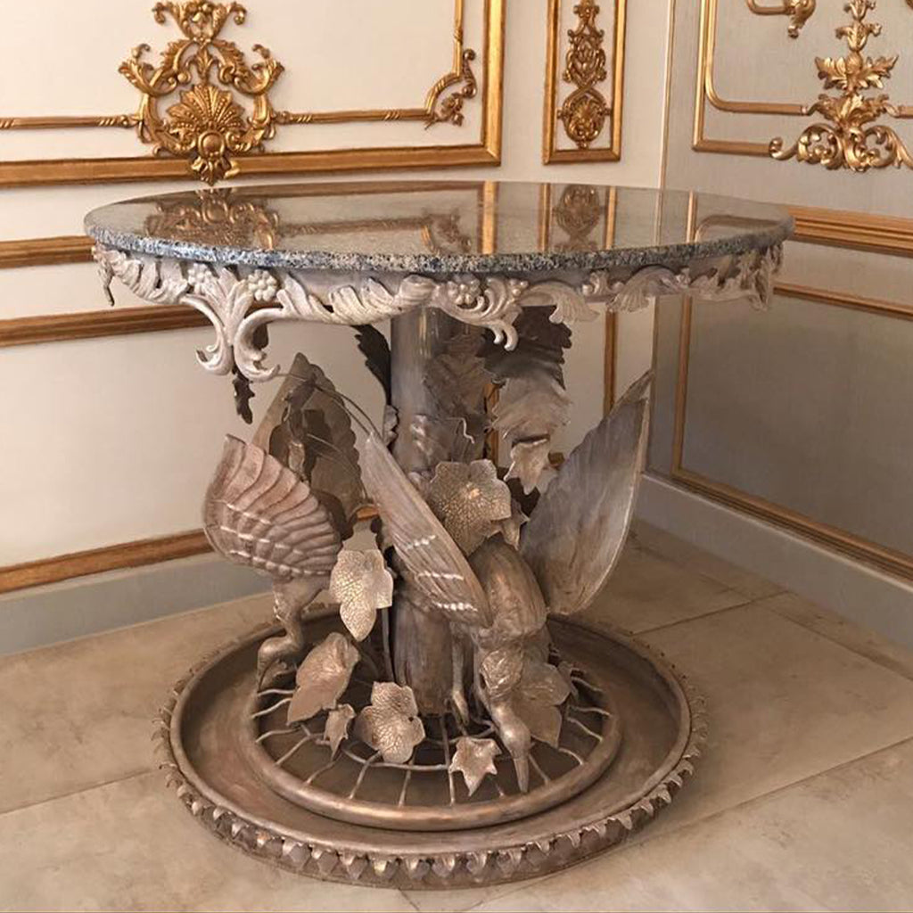 Vintage Vine Central Table